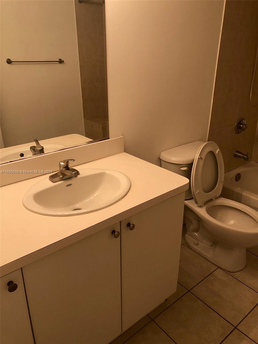 3410 Coral Way # 803