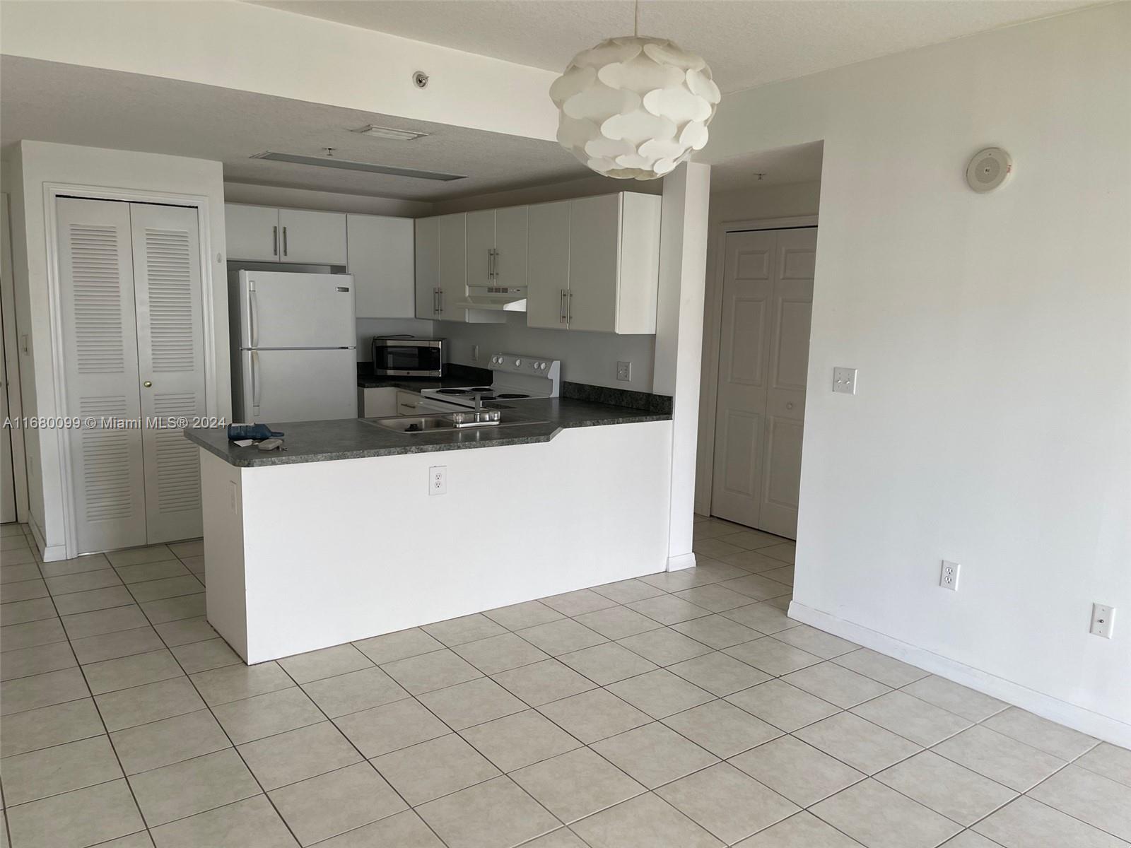 3410 Coral Way # 803