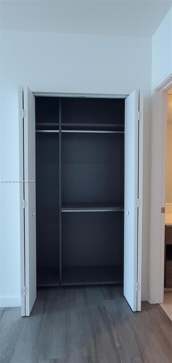 1100 S MIAMI AV Unit: 1705