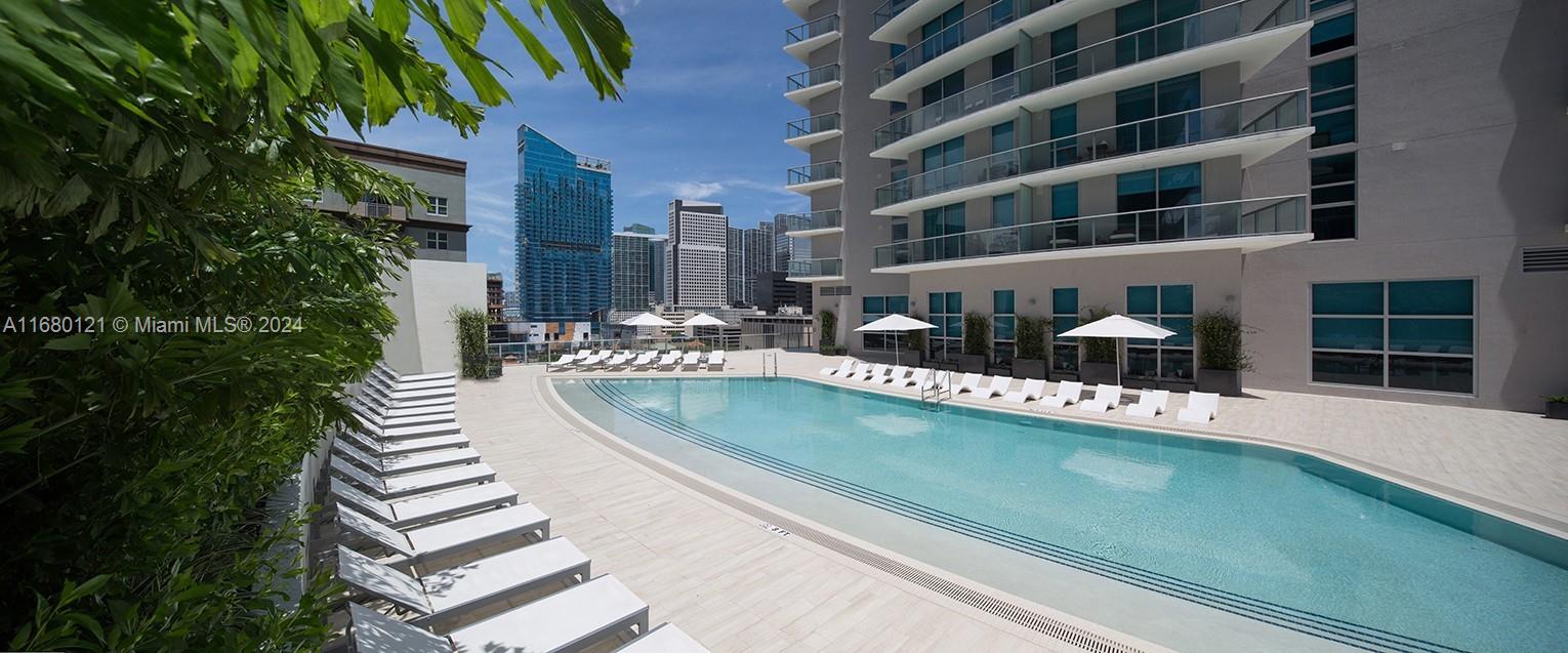 1100 S MIAMI AV Unit: 1705