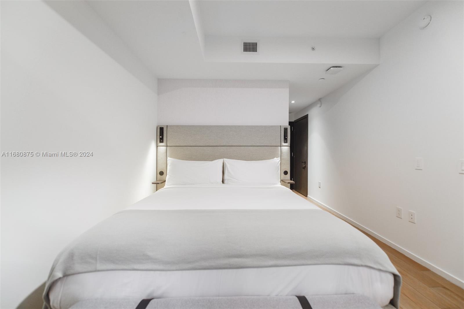 398 NE 5th St # 2007