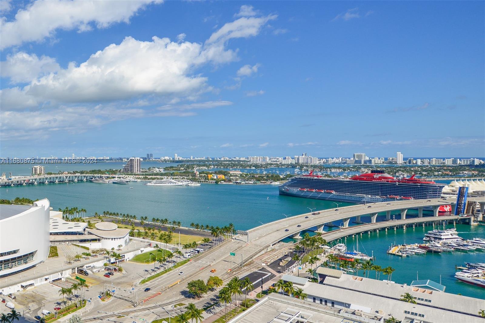 398 NE 5th St # 2007