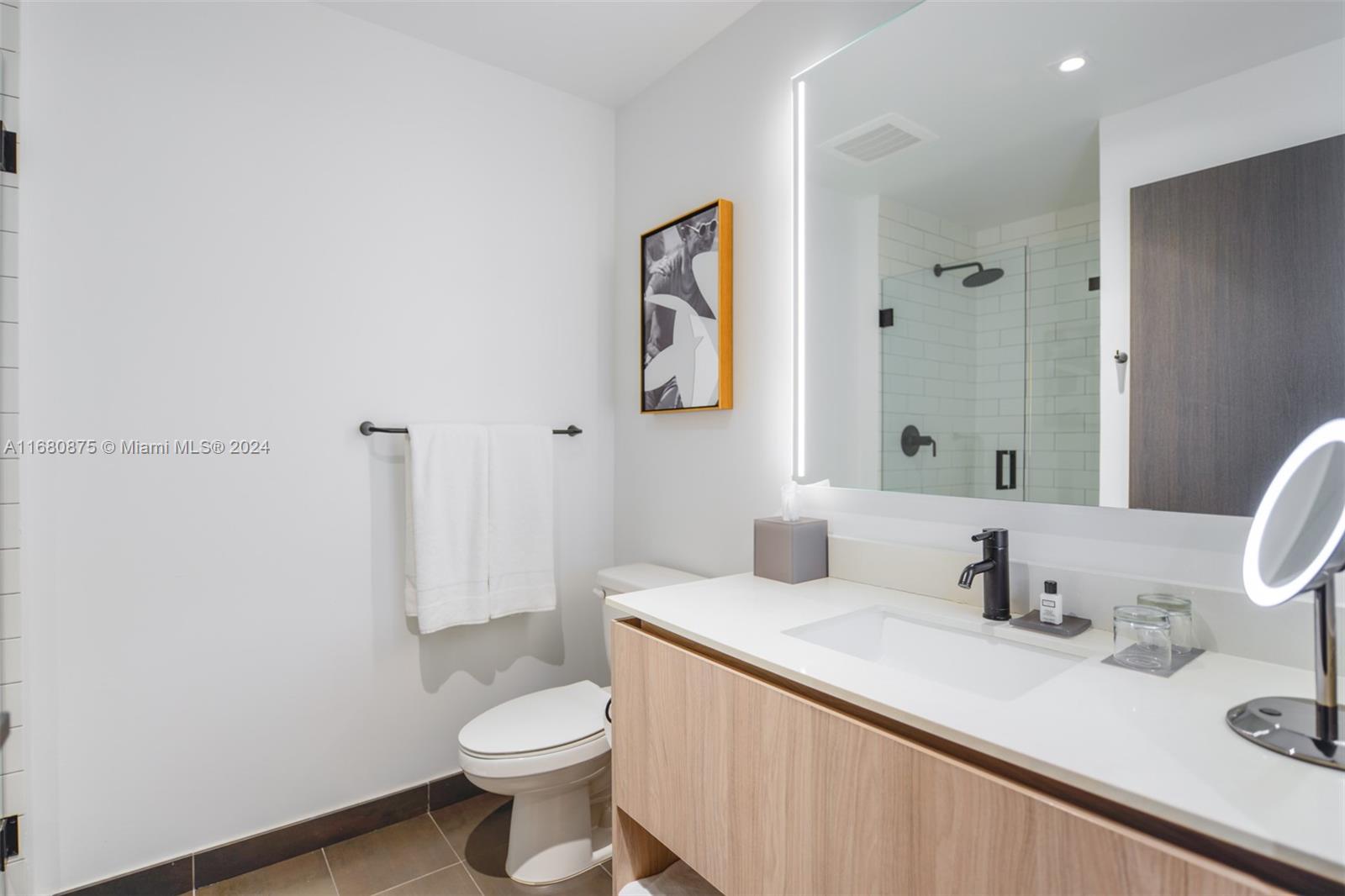 398 NE 5th St # 2007