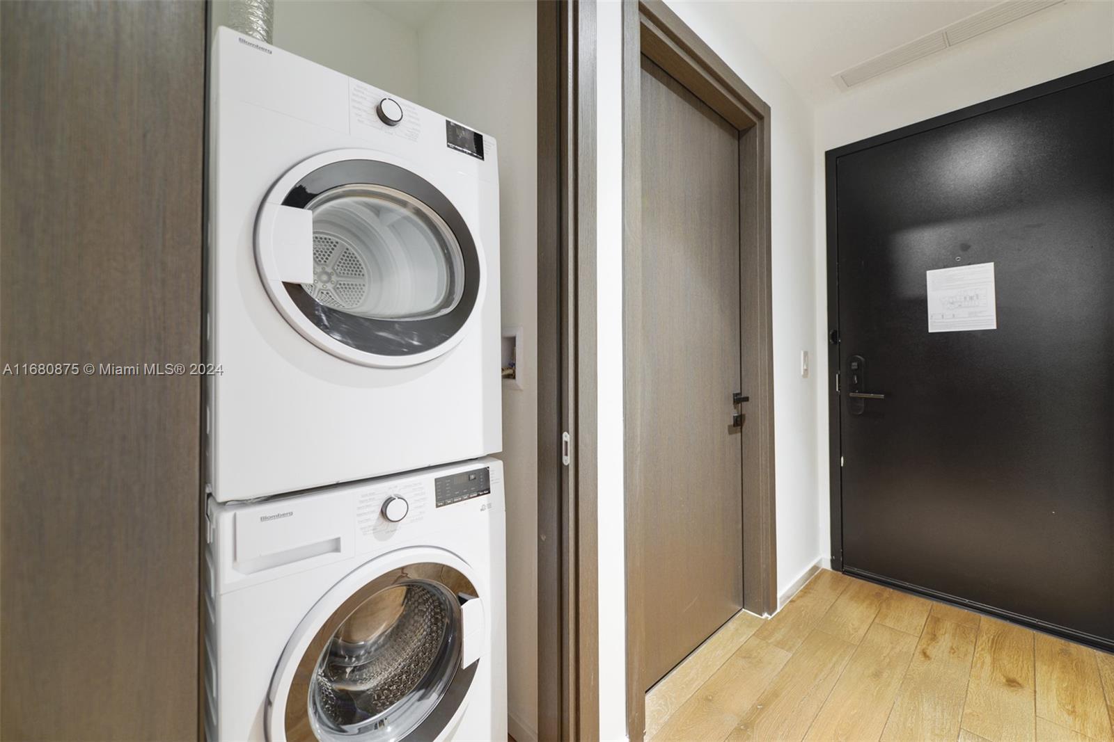 398 NE 5th St # 2007