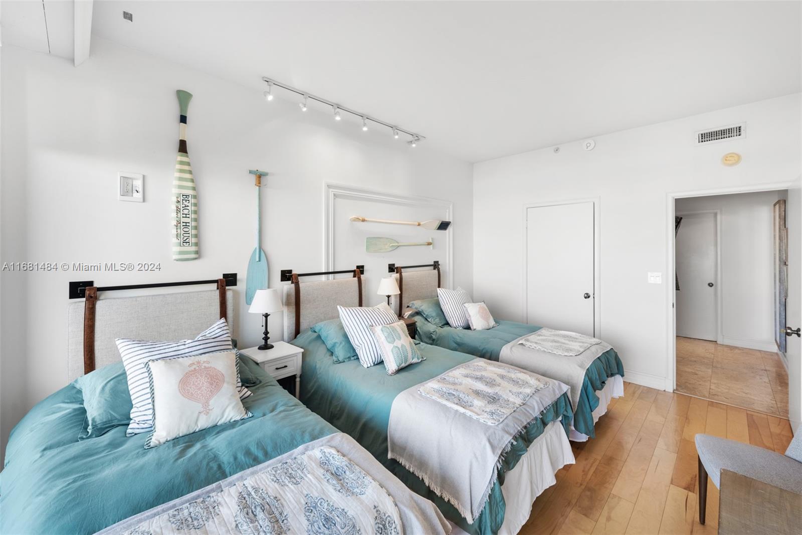 151 Crandon Blvd # 626
