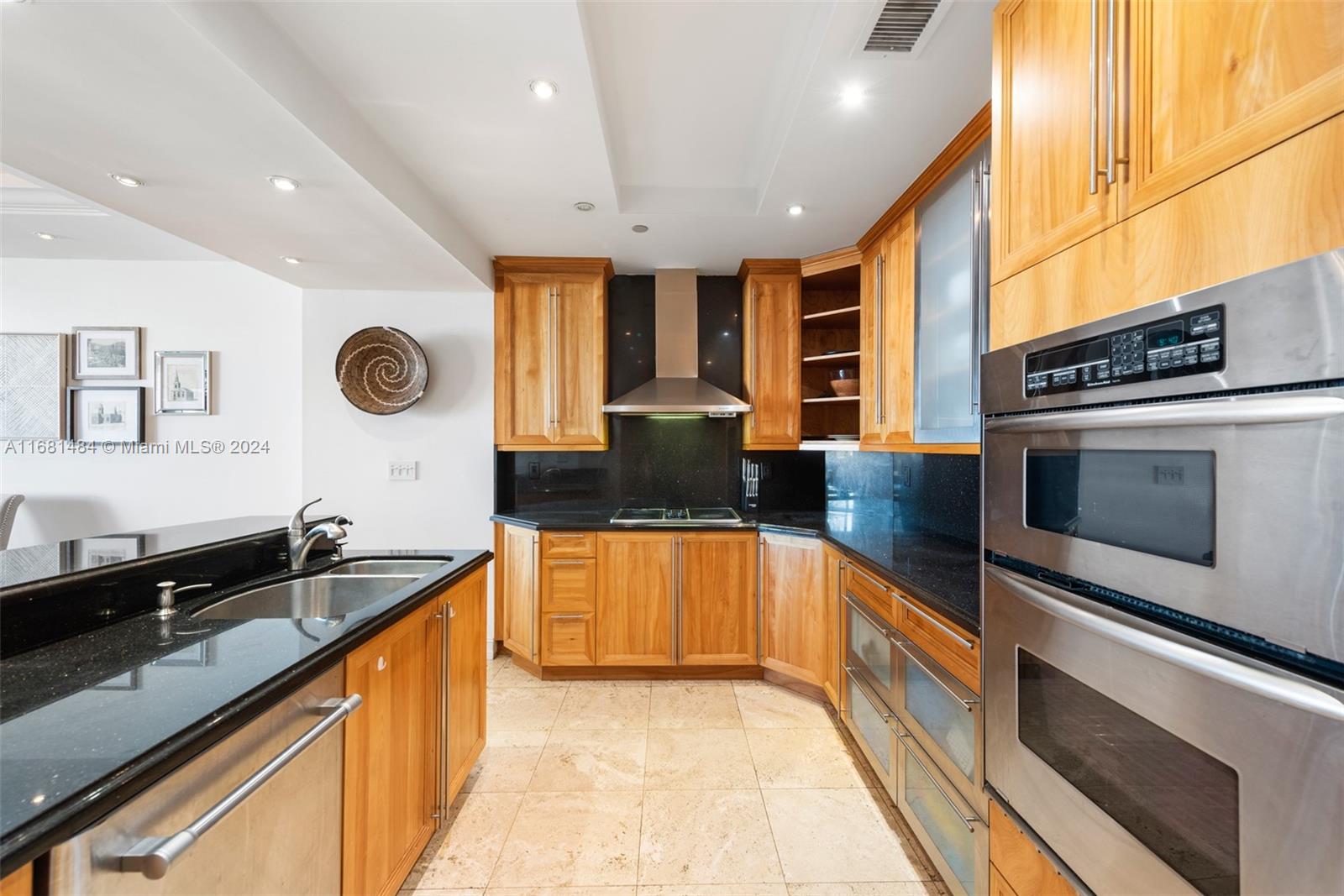 151 Crandon Blvd # 626