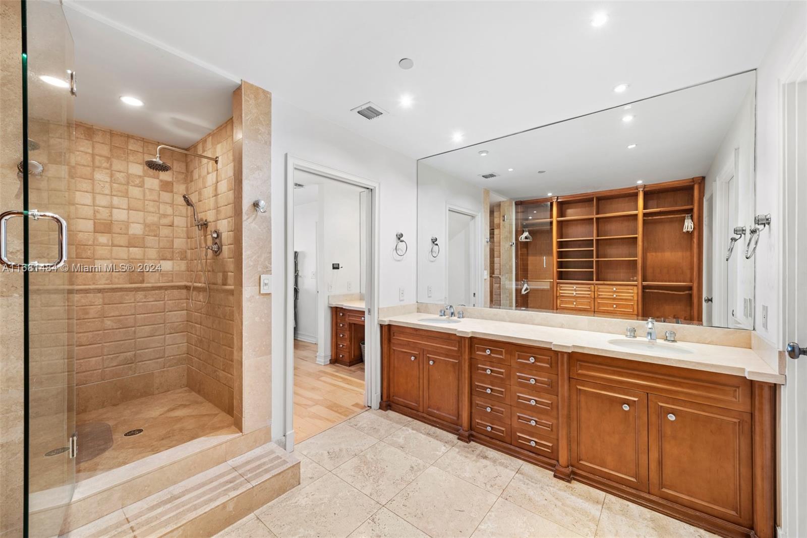 151 Crandon Blvd # 626