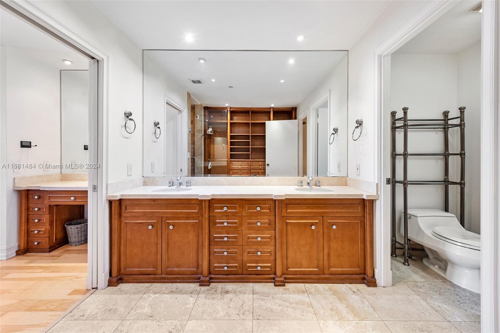 151 Crandon Blvd # 626