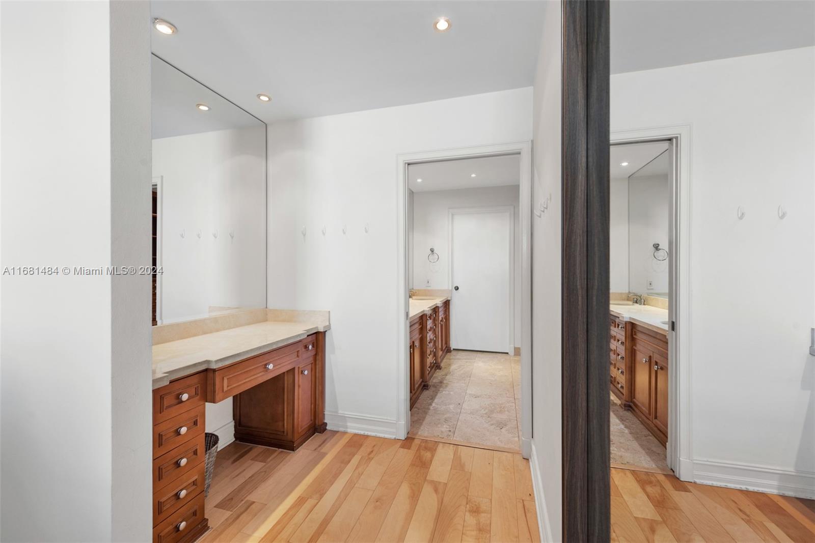 151 Crandon Blvd # 626