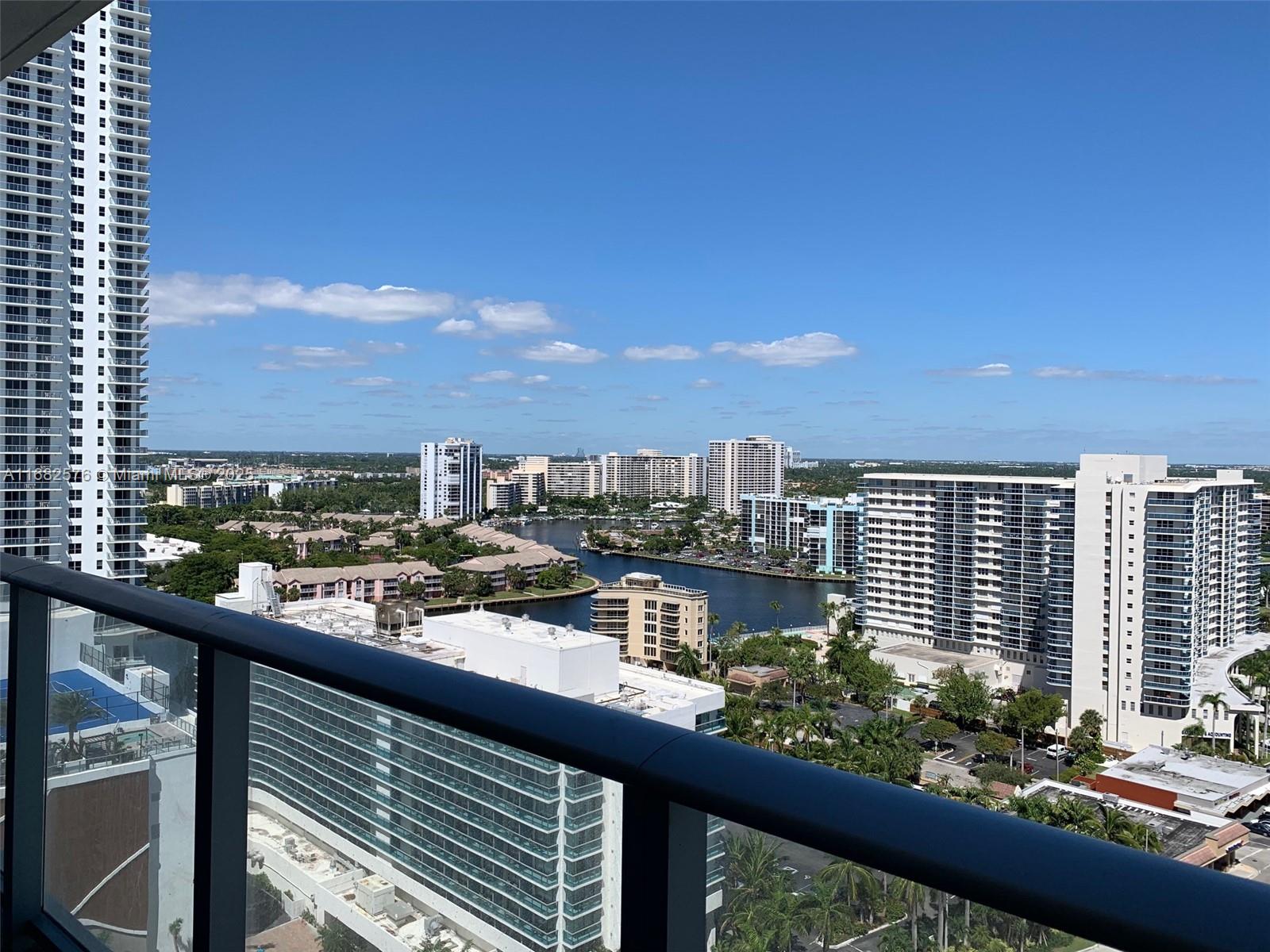 4111 S Ocean Dr # 1512