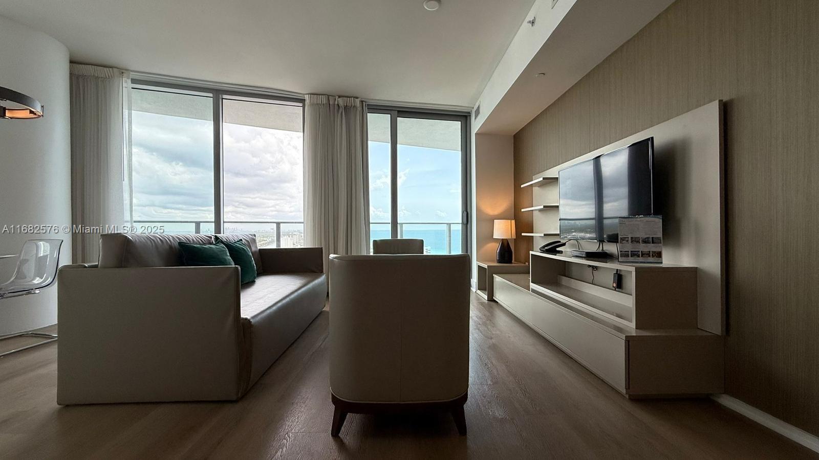 4111 S Ocean Dr # 1512
