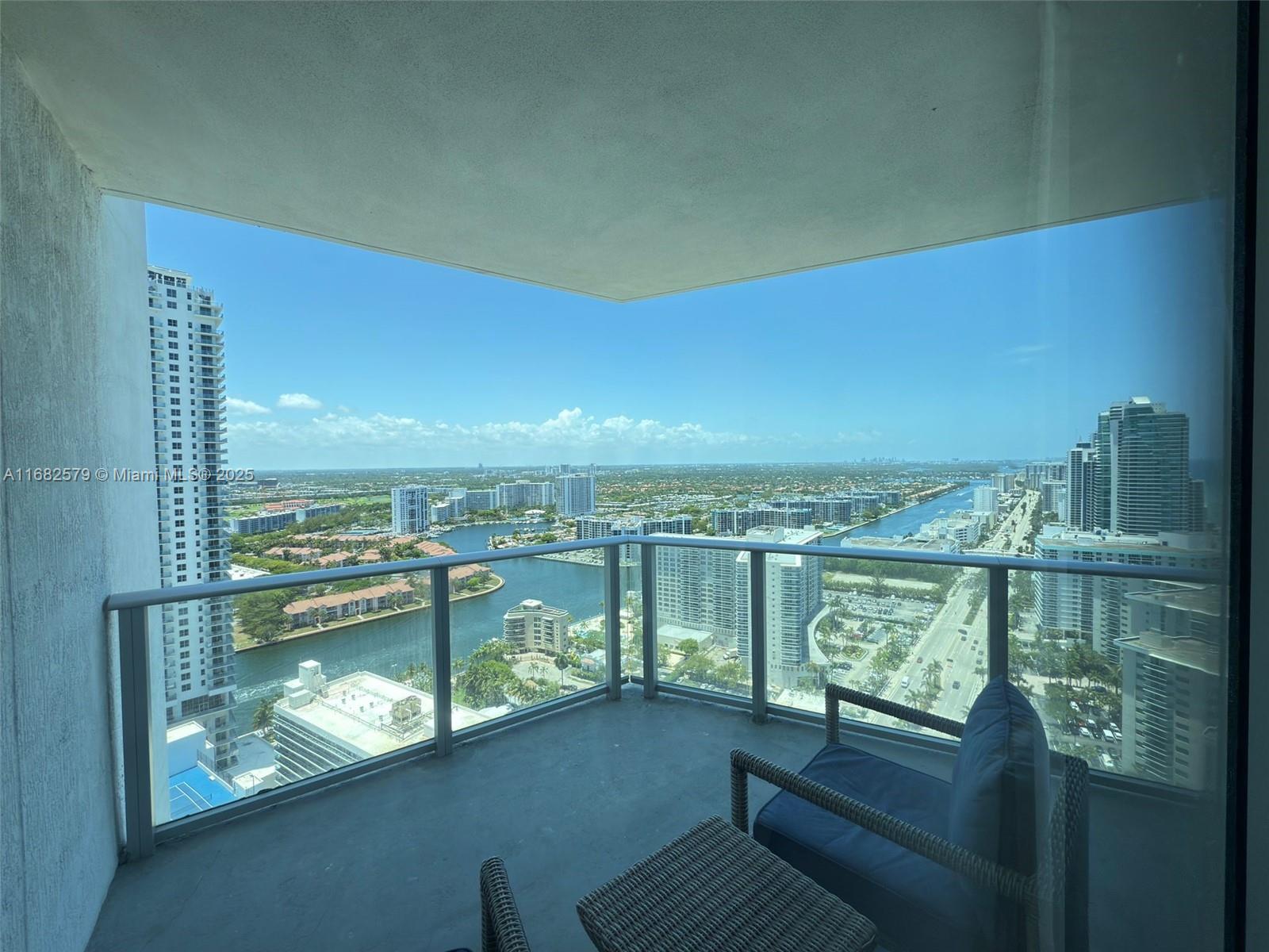 4111 S Ocean Dr # 2712