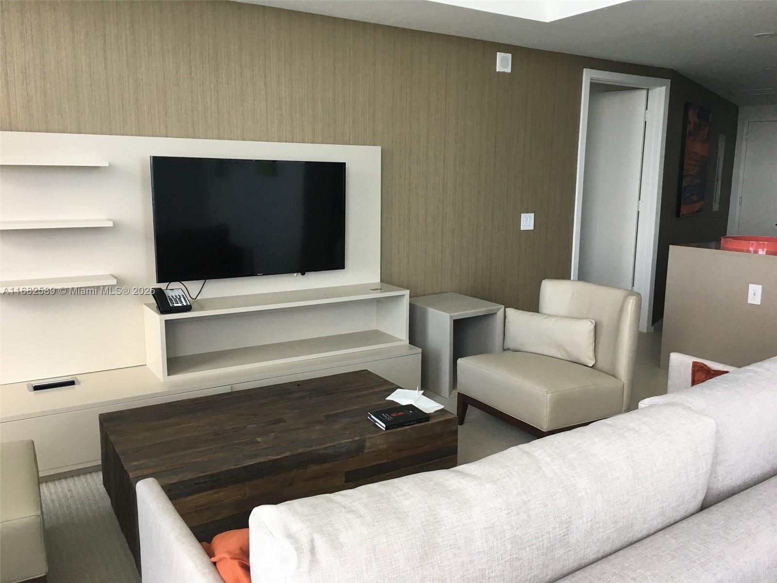 4111 S Ocean Dr # 3312