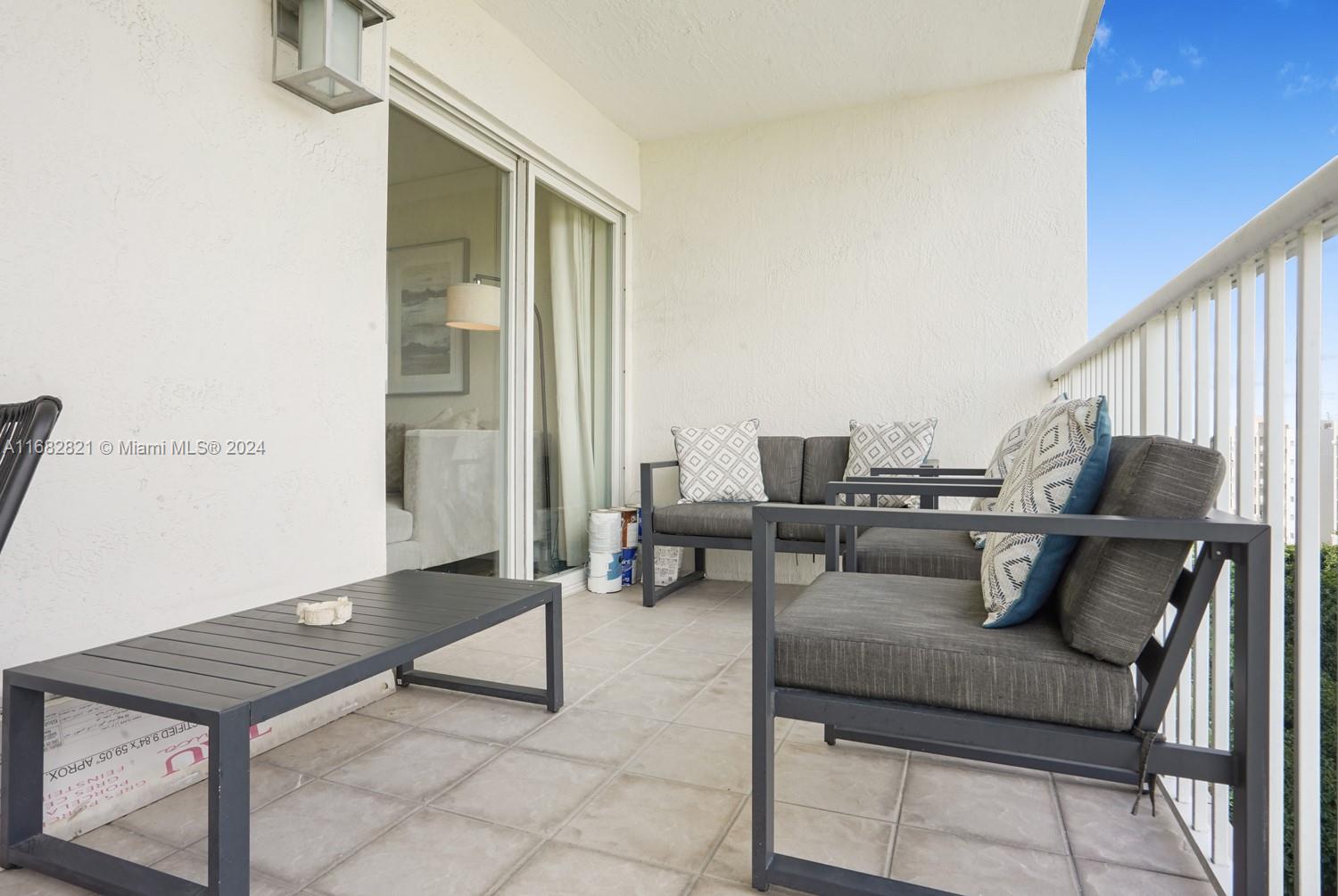 280 SW 20th Rd # 907