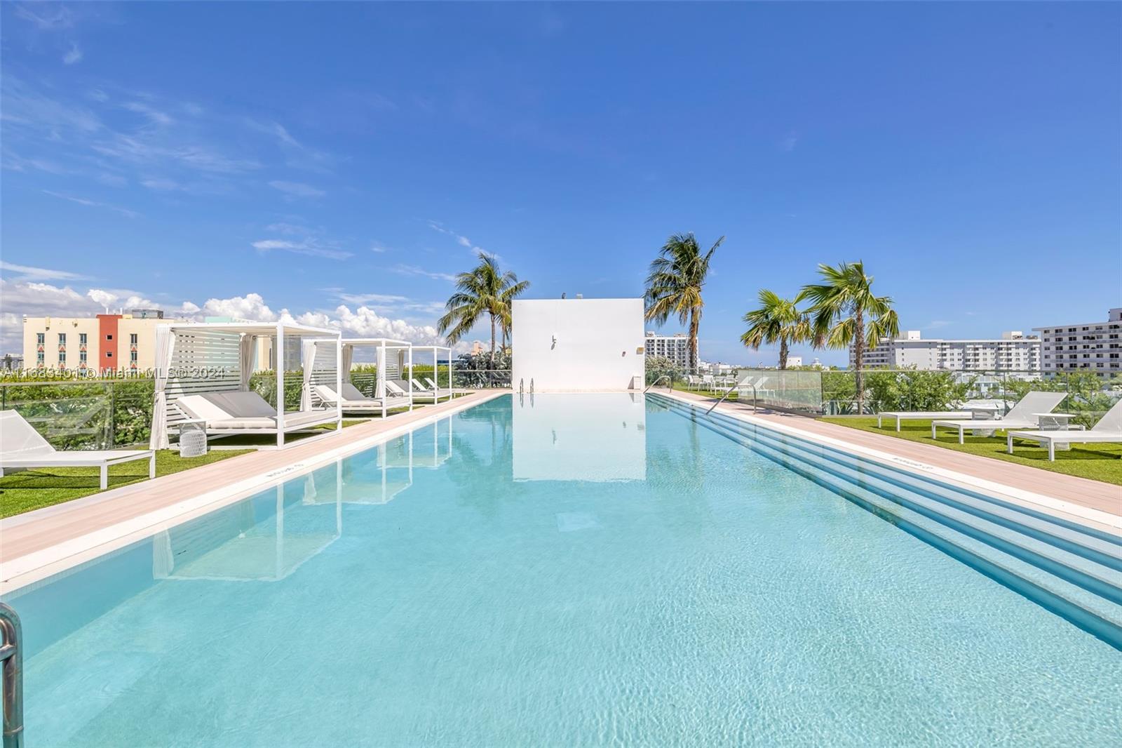 300 Collins Ave # 2E