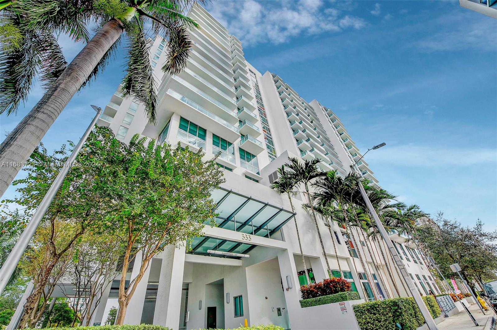 333 NE 24th St # 1608