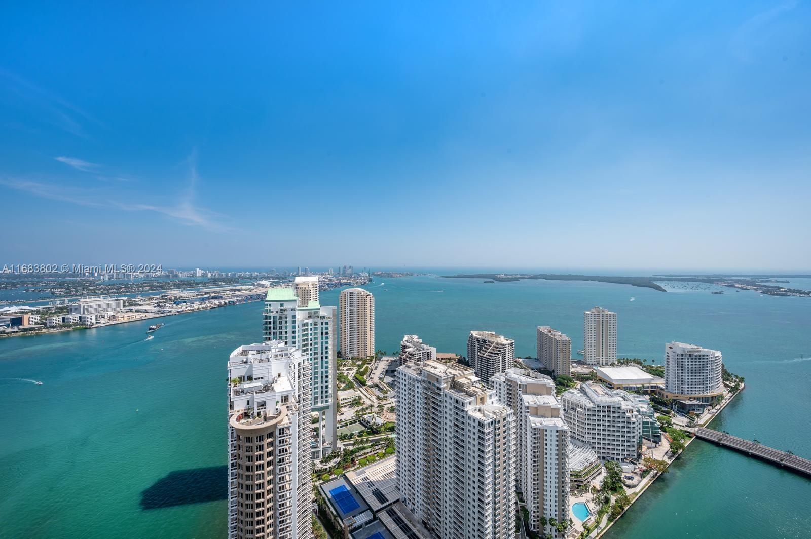 465 Brickell Ave # 5305