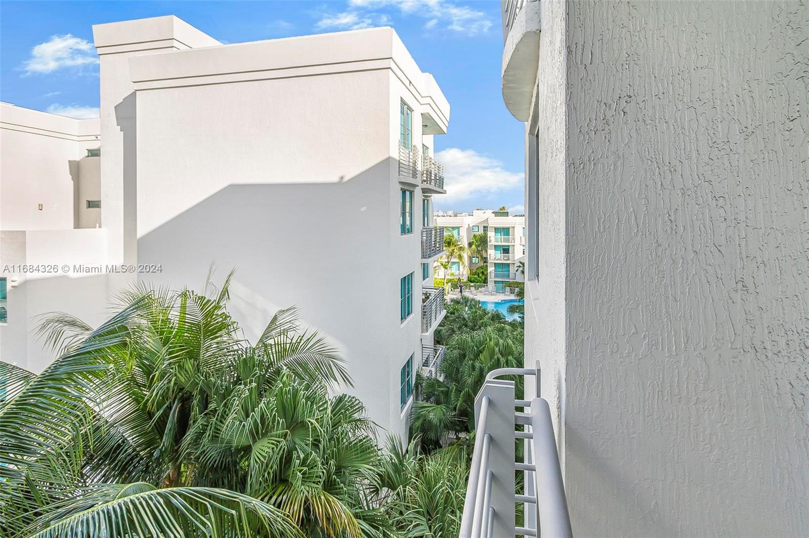 110 Washington Ave # 1706