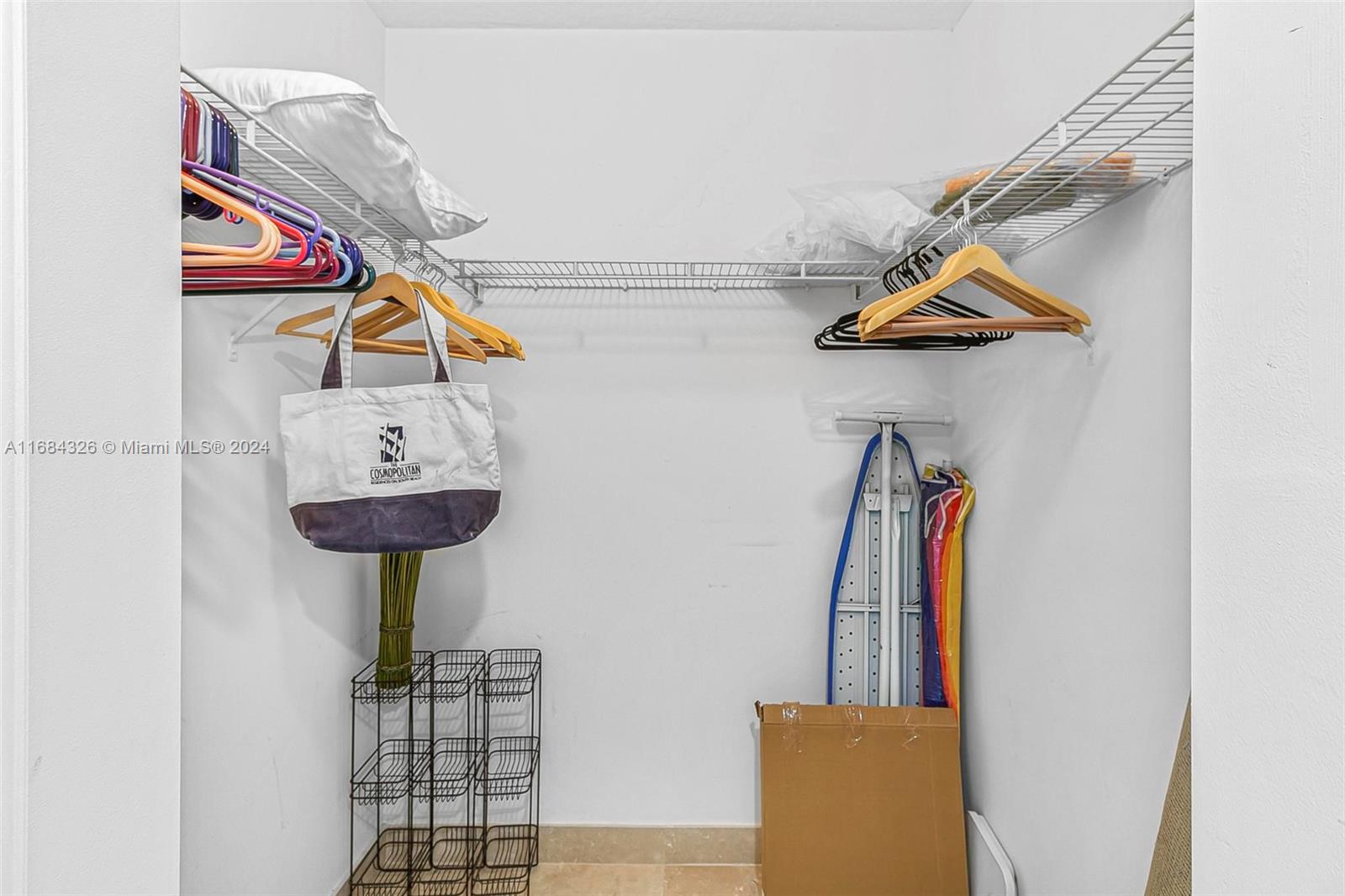 110 Washington Ave # 1706