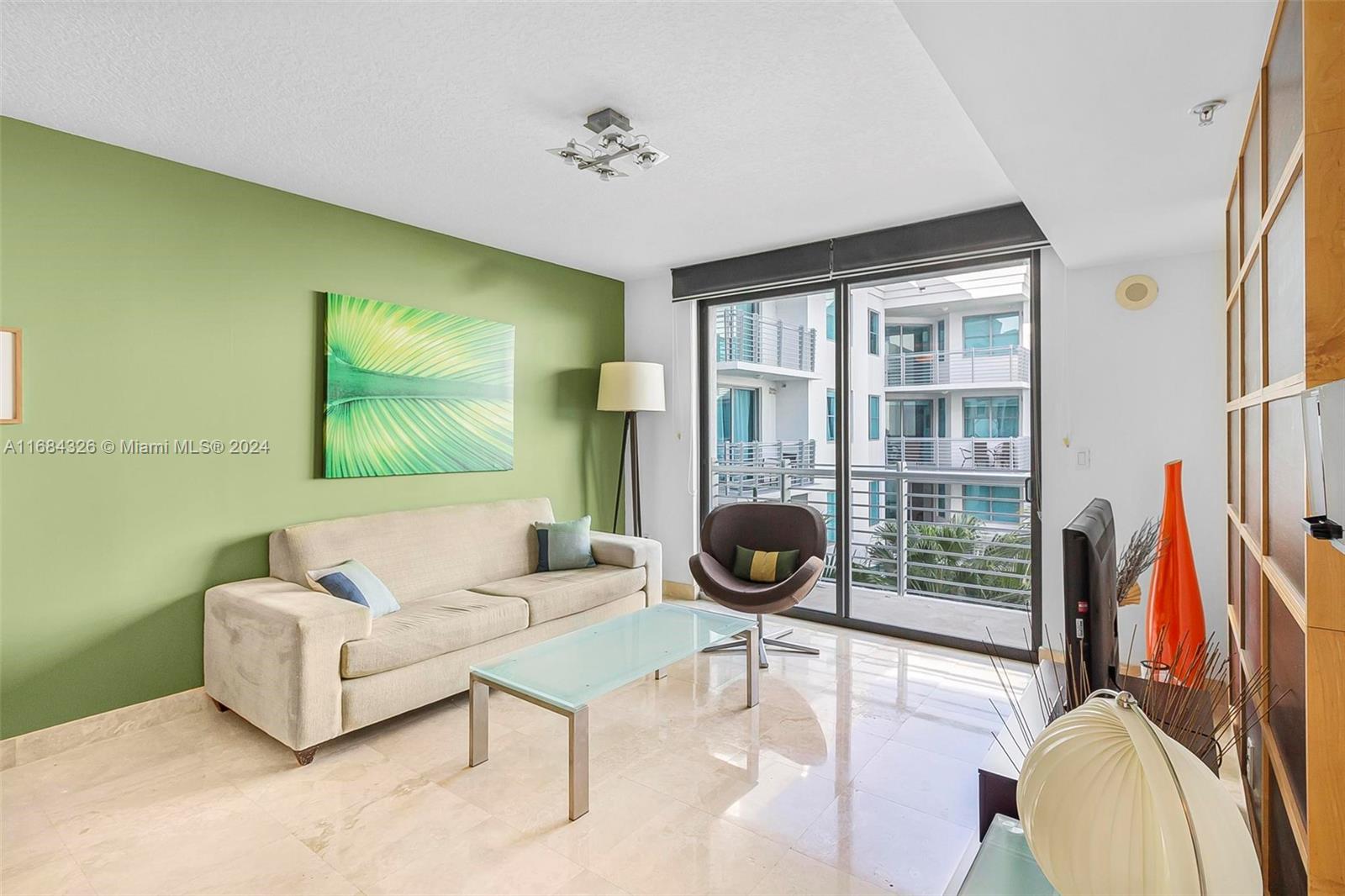 110 Washington Ave # 1706