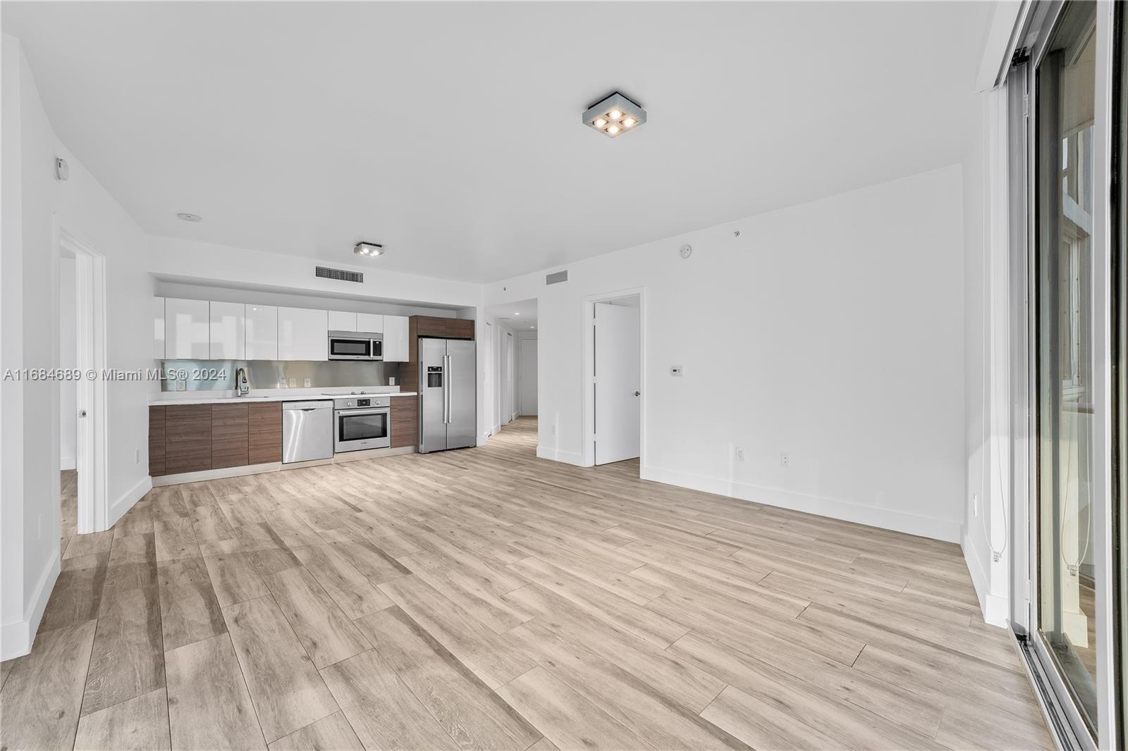 1010 SW 2nd Ave # 1704