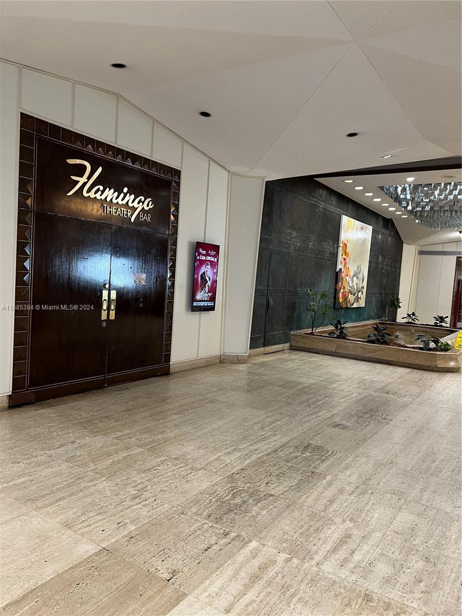 905 Brickell Bay Dr # 823
