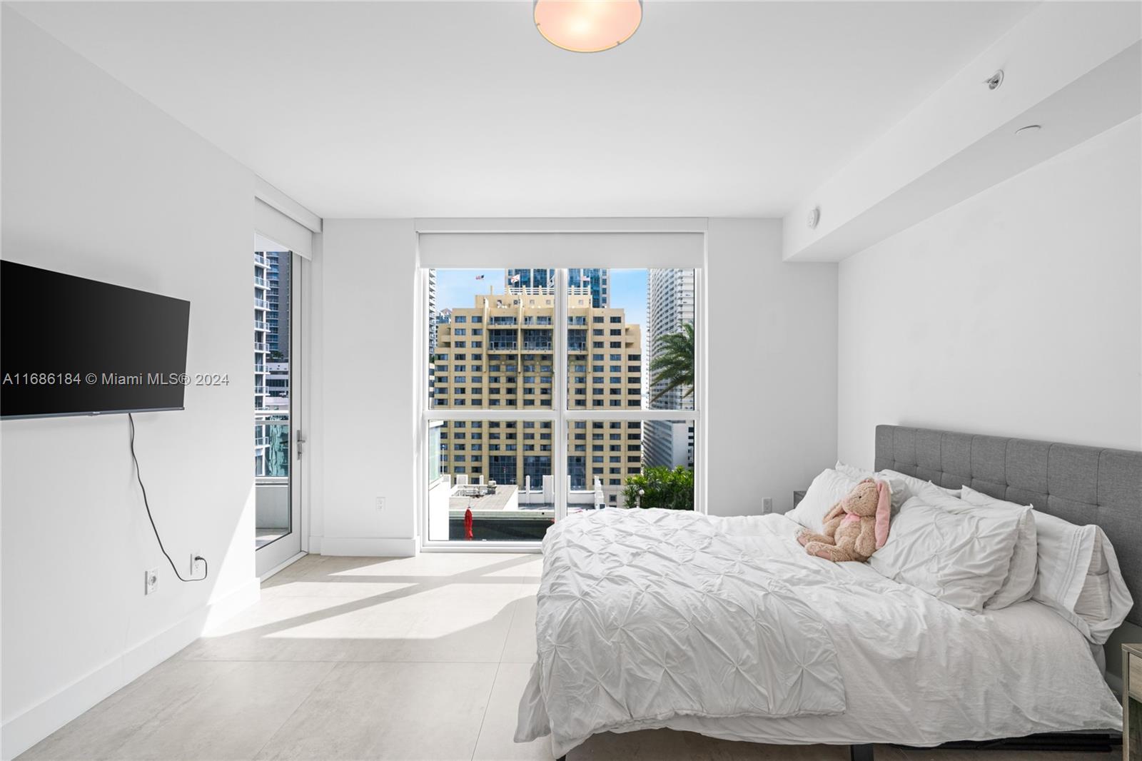 1080 BRICKELL AV # 1502