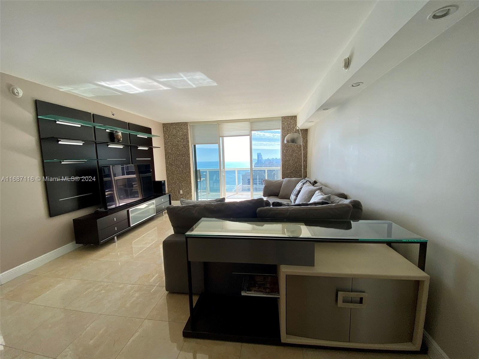 1830 S Ocean Dr # 3003