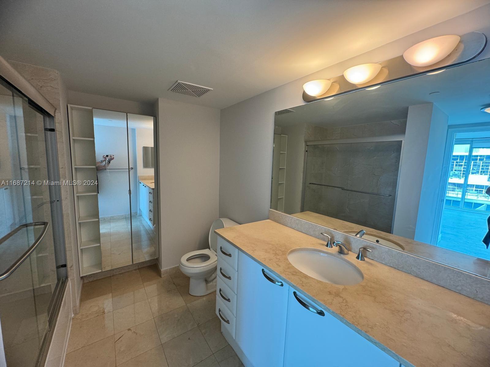 2101 Brickell Ave # 1901