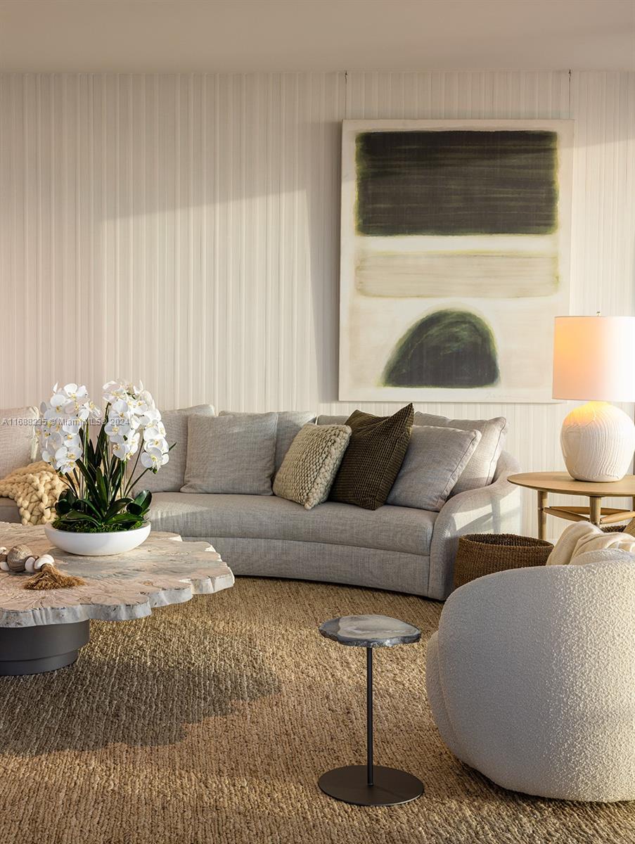 2000 S Ocean Dr # 18B