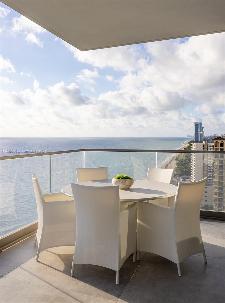 2000 S Ocean Dr # 18B