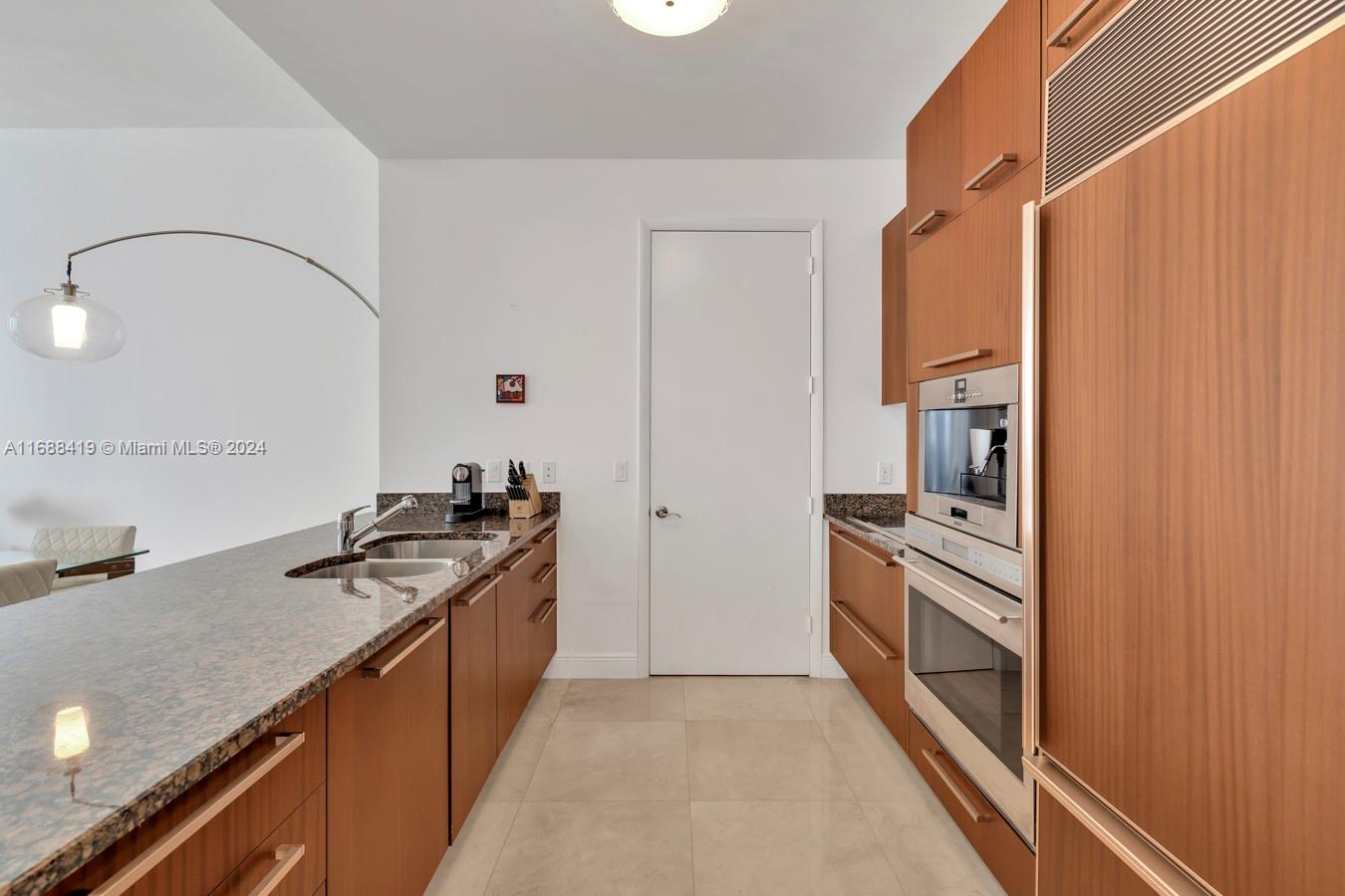 15811 Collins Ave # 4002