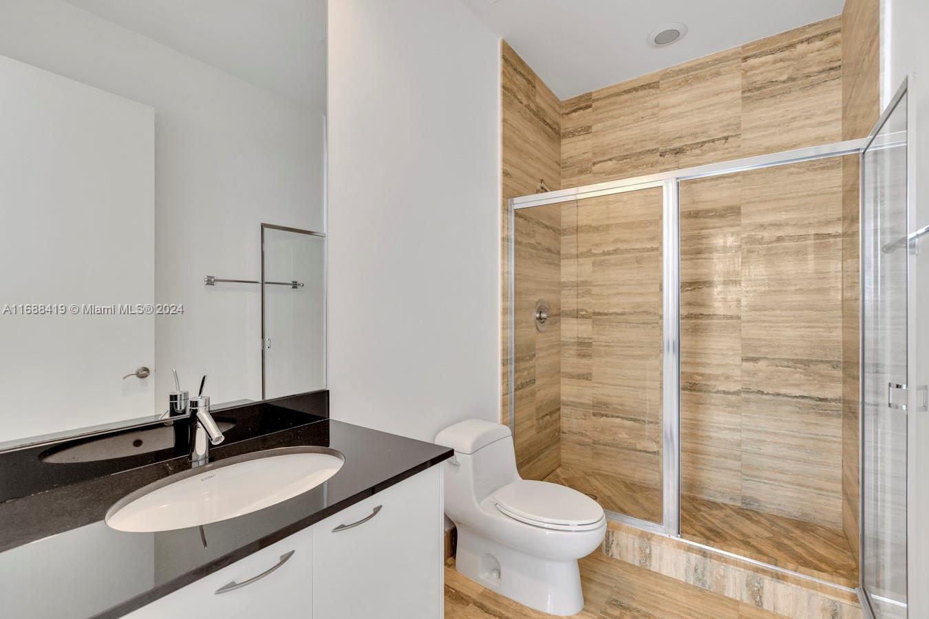 15811 Collins Ave # 4002