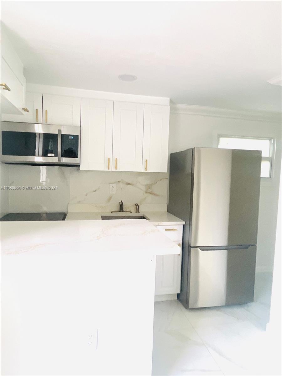 730 NW 177th Ter