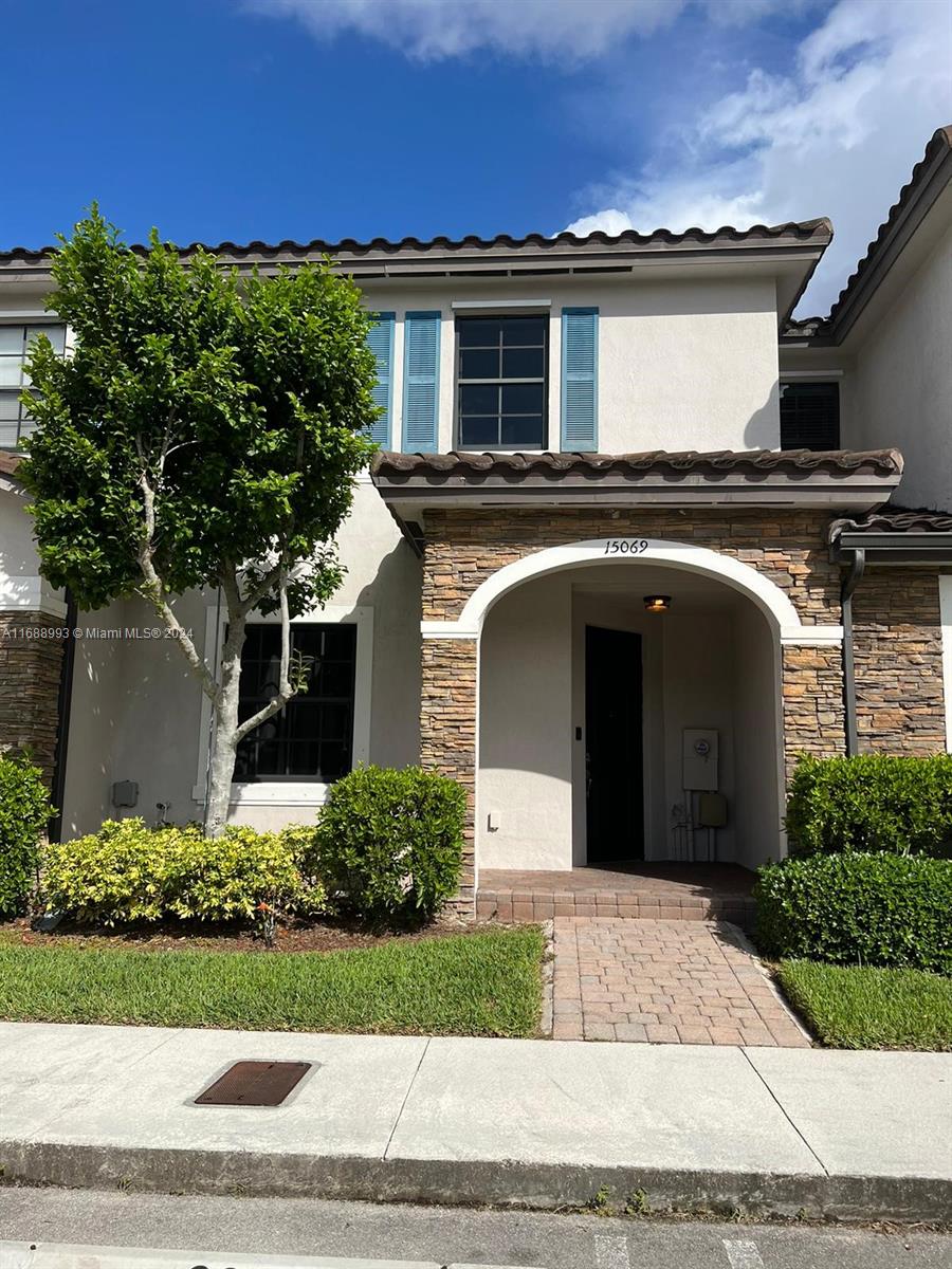 15069 SW 115th St # 15069