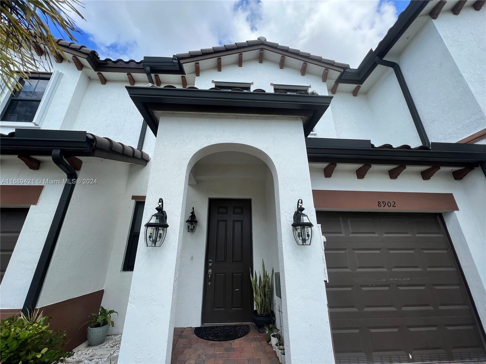 8902 NW 103rd Path # 8902