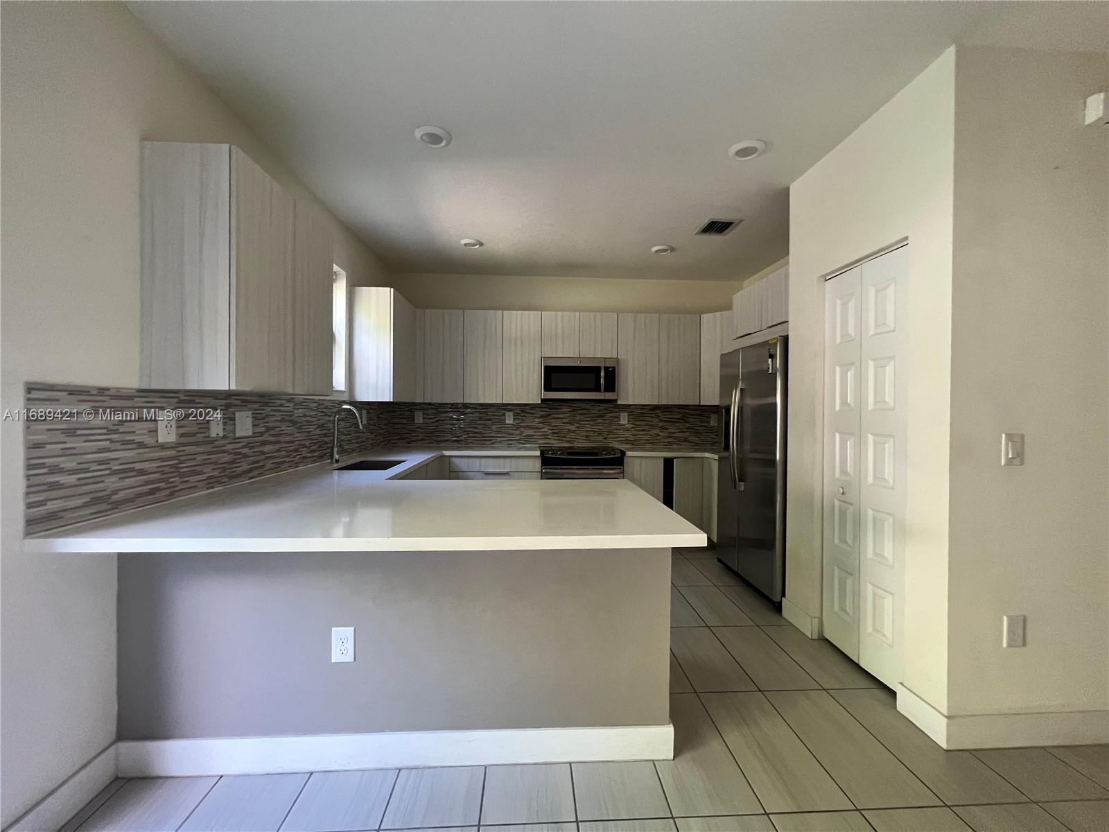 8902 NW 103rd Path # 8902