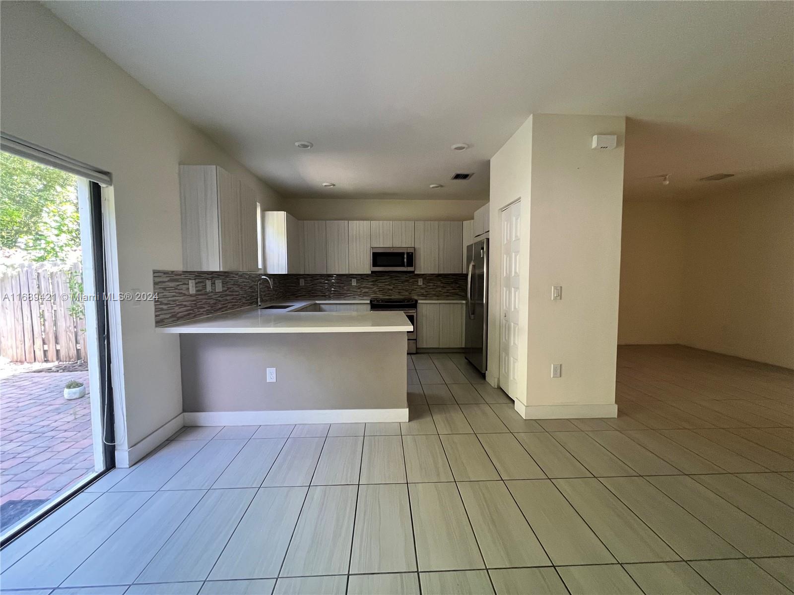 8902 NW 103rd Path # 8902