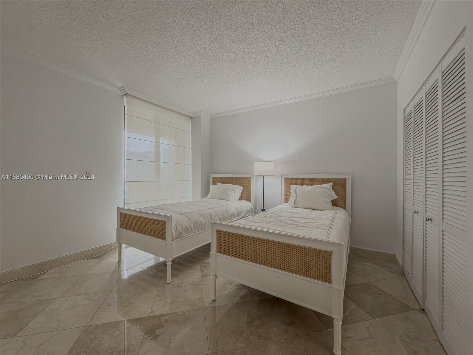 520 Brickell Key Dr # A705