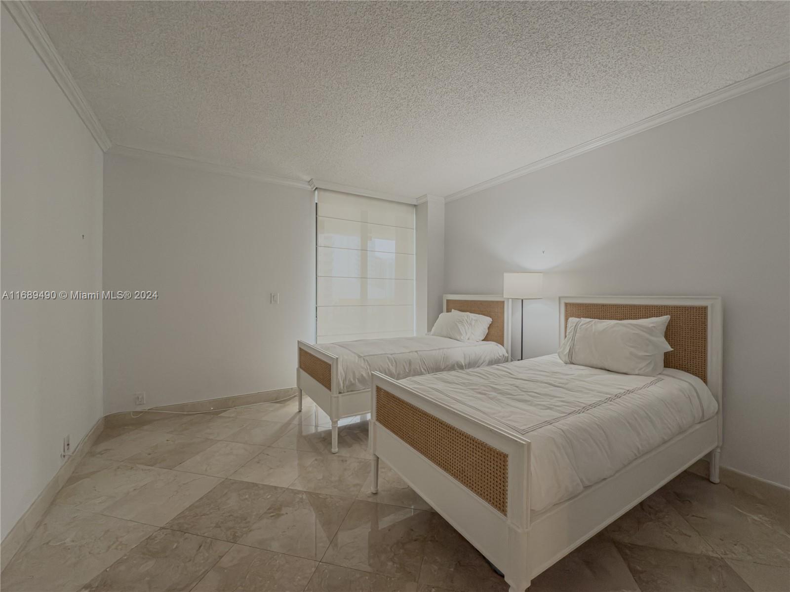 520 Brickell Key Dr # A705