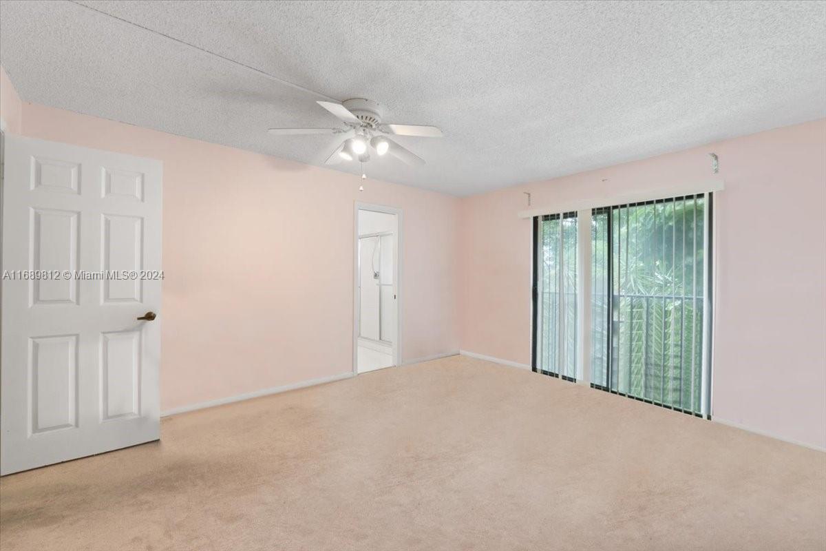 375 N Canal Pt N # 1010