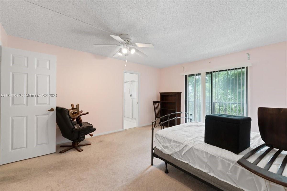 375 N Canal Pt N # 1010