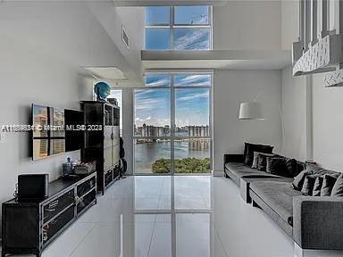 400 Sunny Isles Blvd # 2004