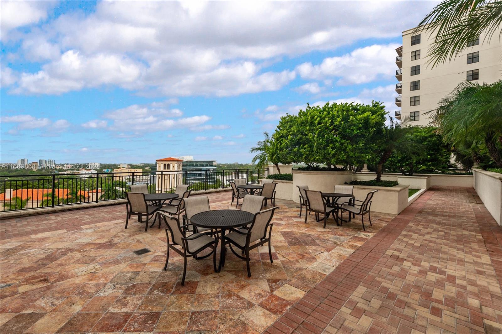 888 S Douglas Rd # 1614