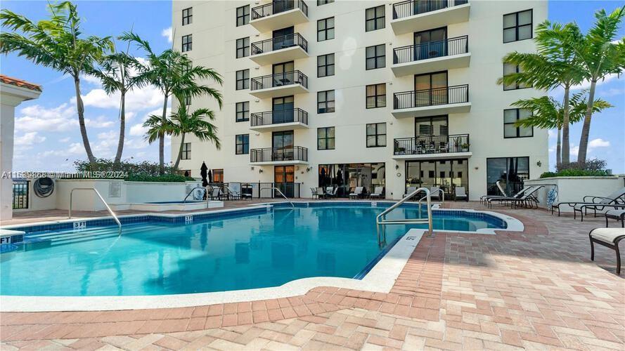 888 S Douglas Rd # 1614