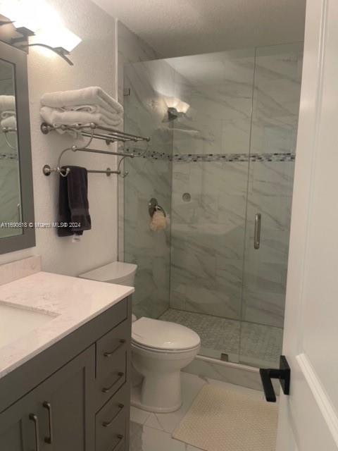10744 Santa Laguna Dr