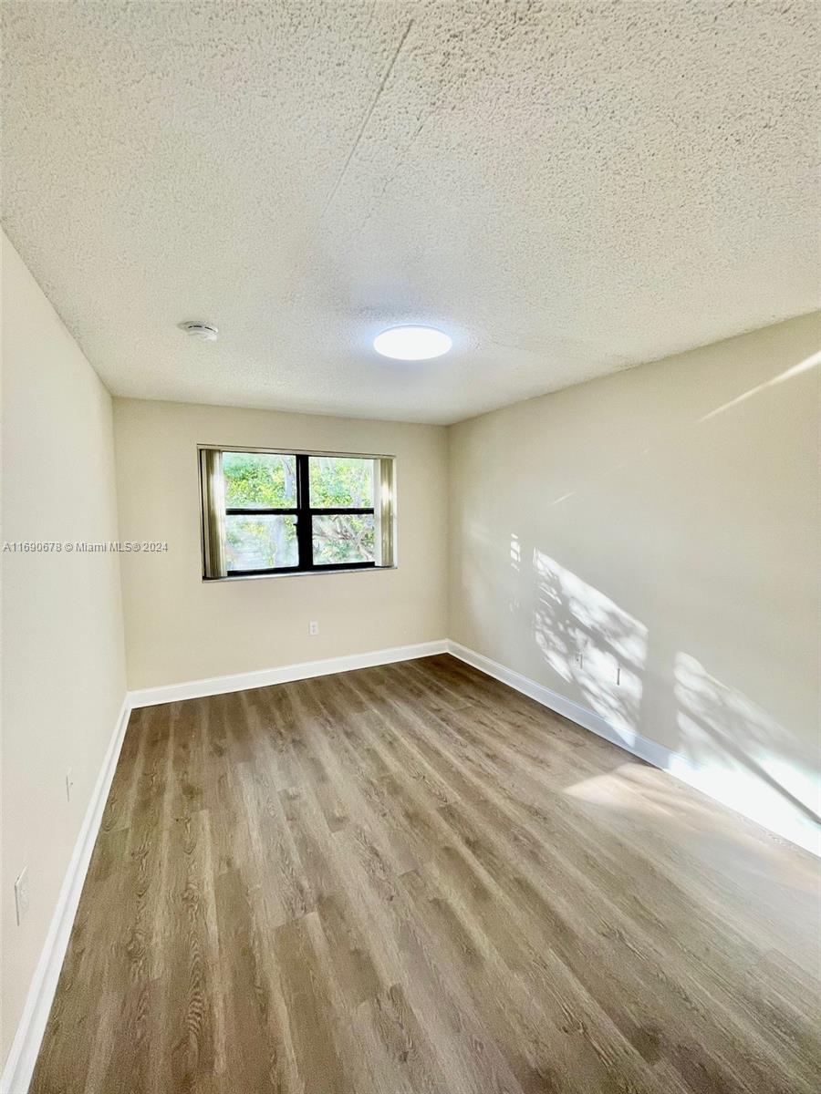 15630 SW 80th St # 306 Unit: I-306