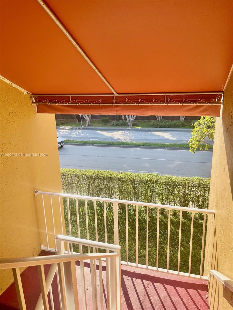 15630 SW 80th St # 306 Unit: I-306