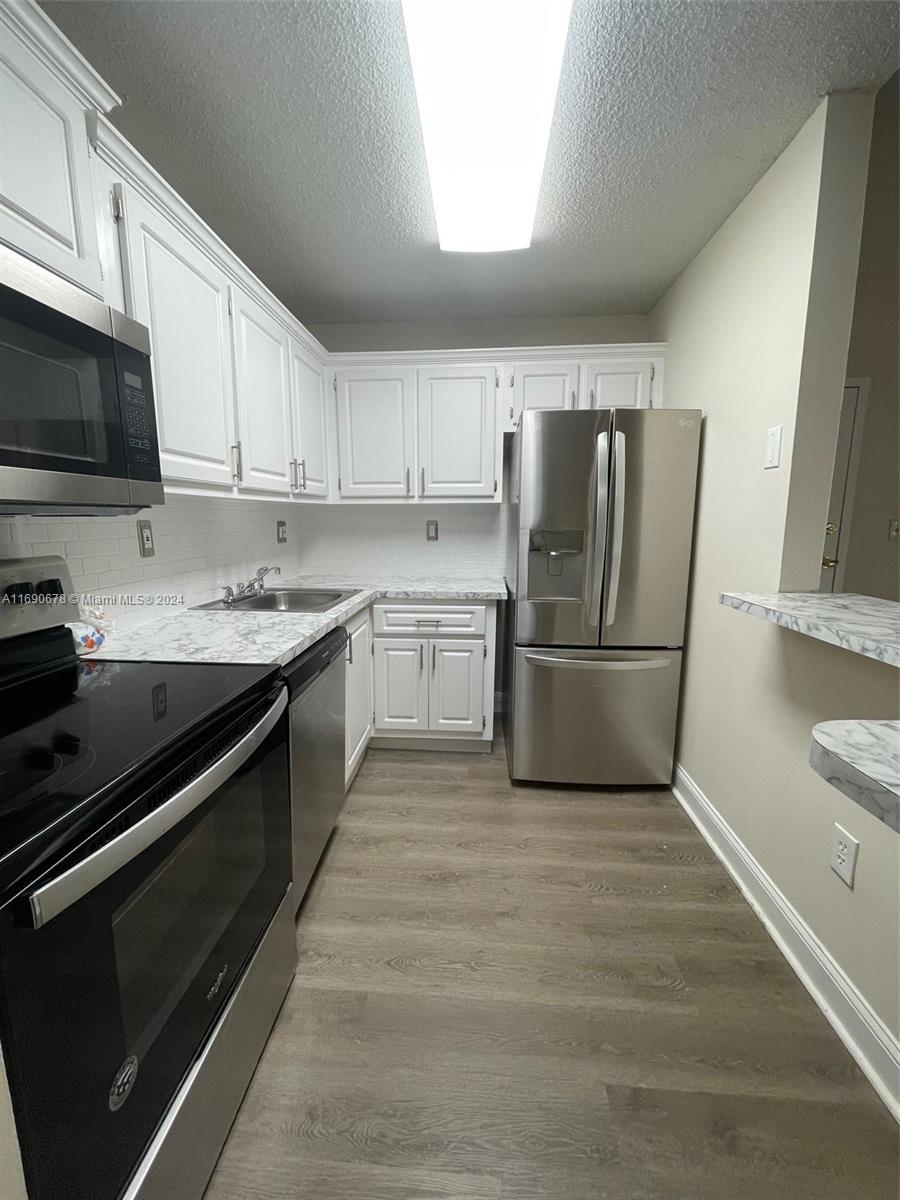 15630 SW 80th St # 306 Unit: I-306