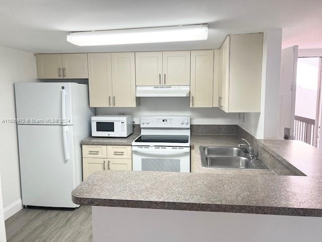 9995 Nob Hill Ln # 205